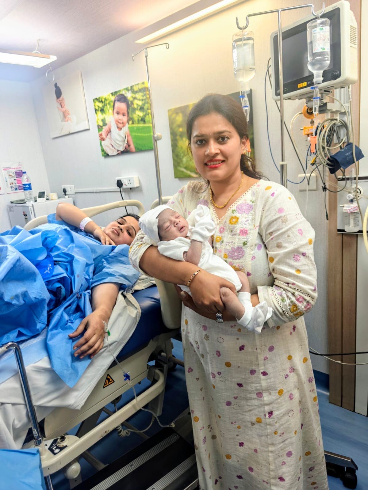 Dr. Deepshika Jha with a newborn patient after birth
